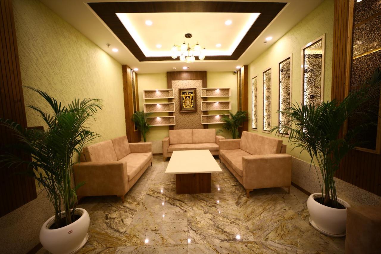فندق Prime Land فاراناسي المظهر الخارجي الصورة