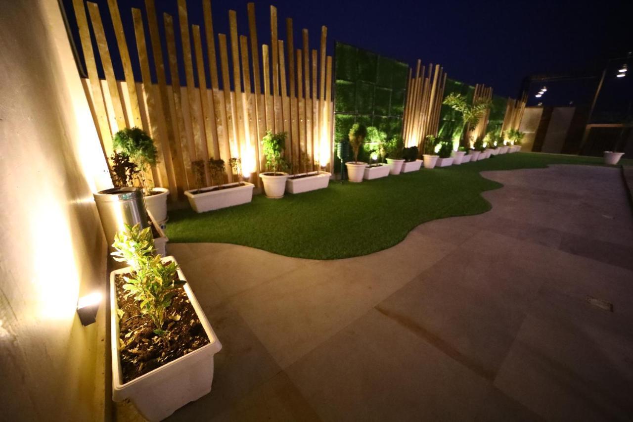 فندق Prime Land فاراناسي المظهر الخارجي الصورة